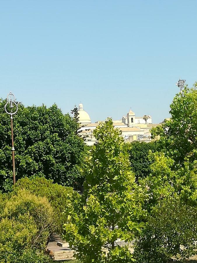Roda Barocco Noto Exterior foto